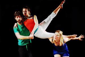 Chris Elam's "Too Late Tulip" with Luke Gutgsell, Brynne Billingsley, and Jennifer C.Harmer Chris Elam's "Too Late Tulip" with Luke Gutgsell, Brynne Billingsley, and Jennifer C.Harmer